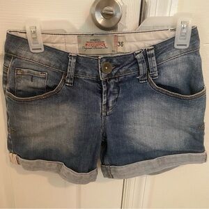 Assedio Denim Shorts women’s size 36